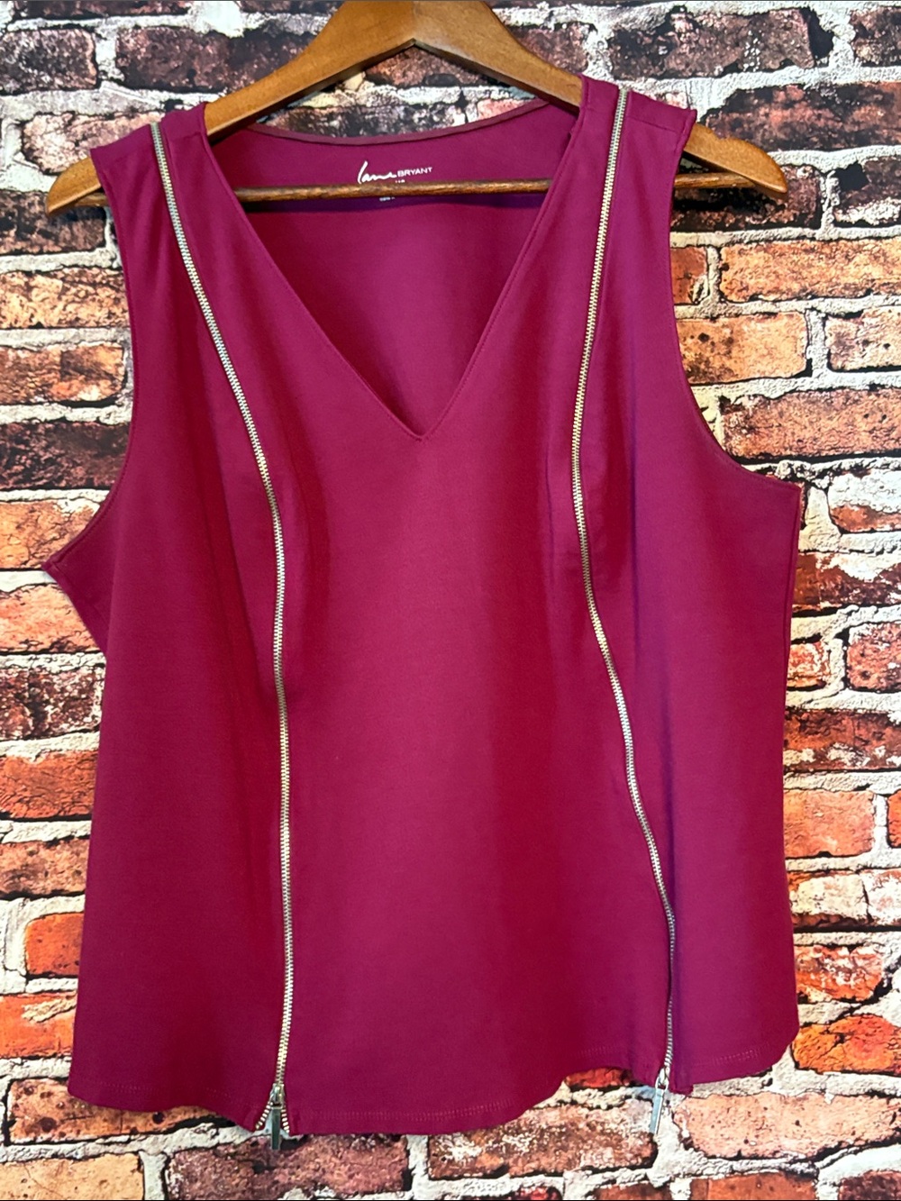 Lane Bryant Plum Wine V-Neck Tank with Dual Silver Zippers Size 14/16 XL